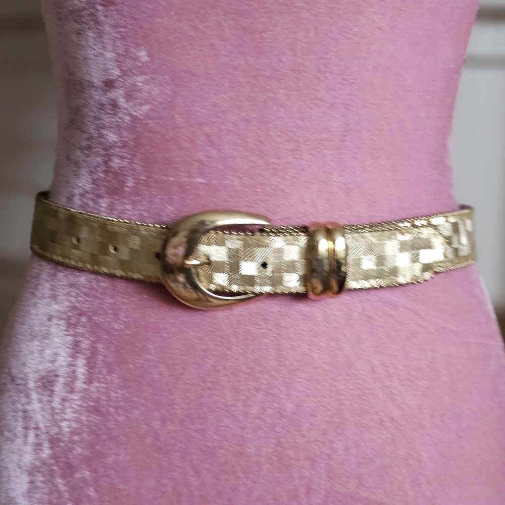 Vermillion Gold Faux Leather Belt. Vintage Belt. Small - Medium.